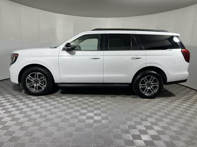 2025 Ford Expedition — detail view