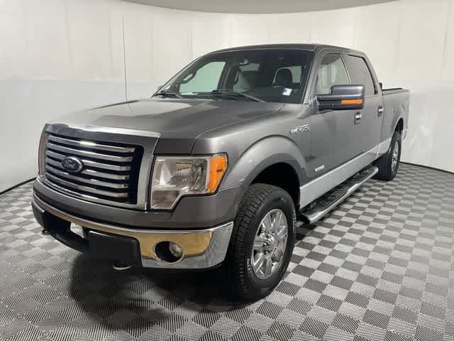 2012 Ford F-150 — interior view