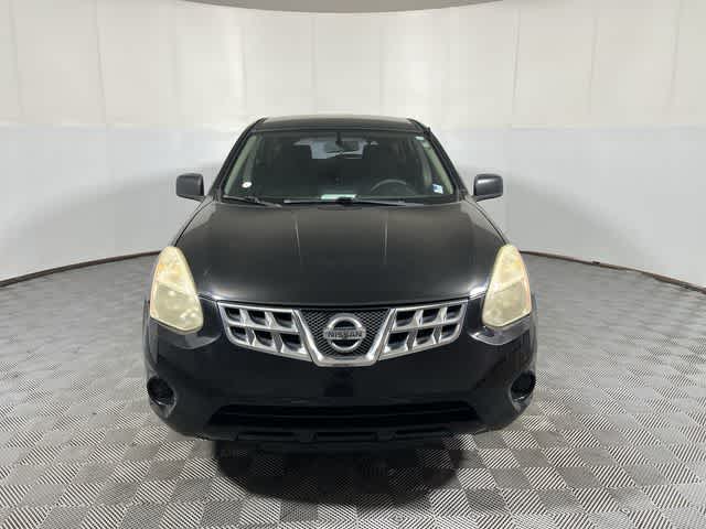 2011 Nissan Rogue — rear three-quarter view