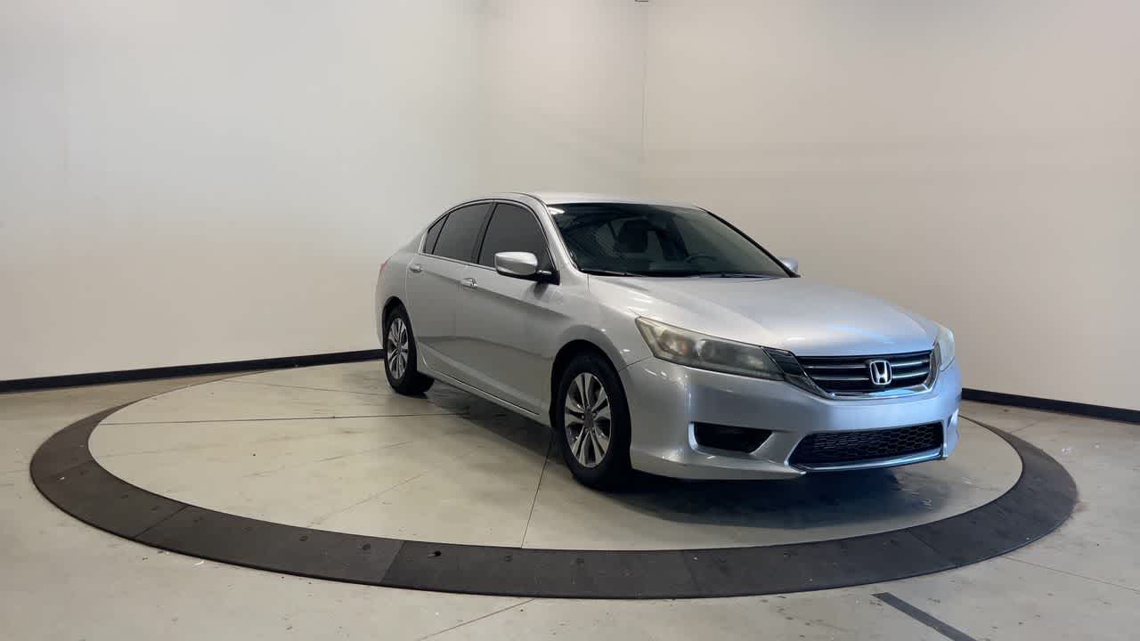2014 Honda Accord — detail view