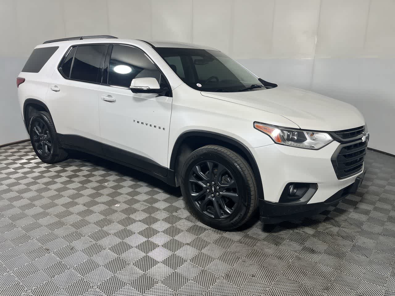 2020 Chevrolet Traverse — side profile view