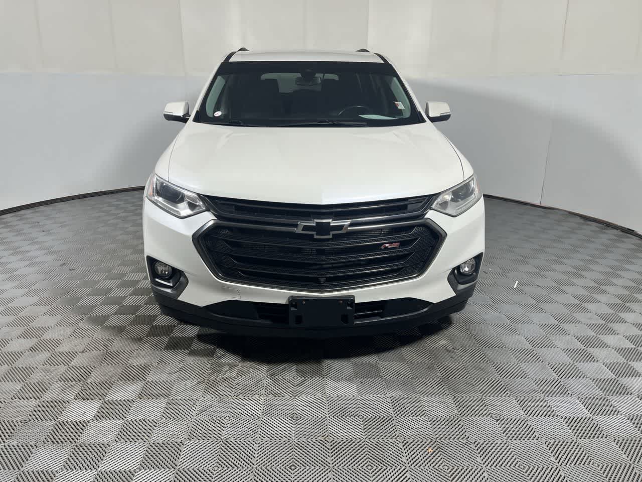 2020 Chevrolet Traverse — rear three-quarter view