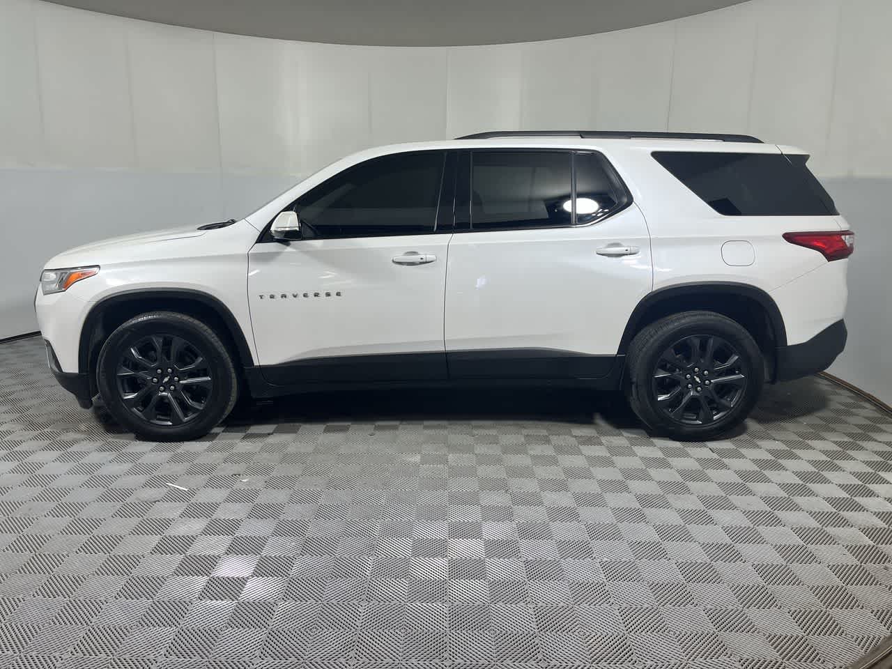2020 Chevrolet Traverse — detail view