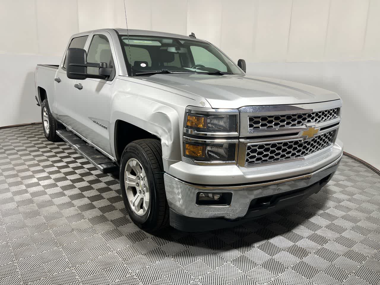 2014 Chevrolet Silverado 1500 — side profile view
