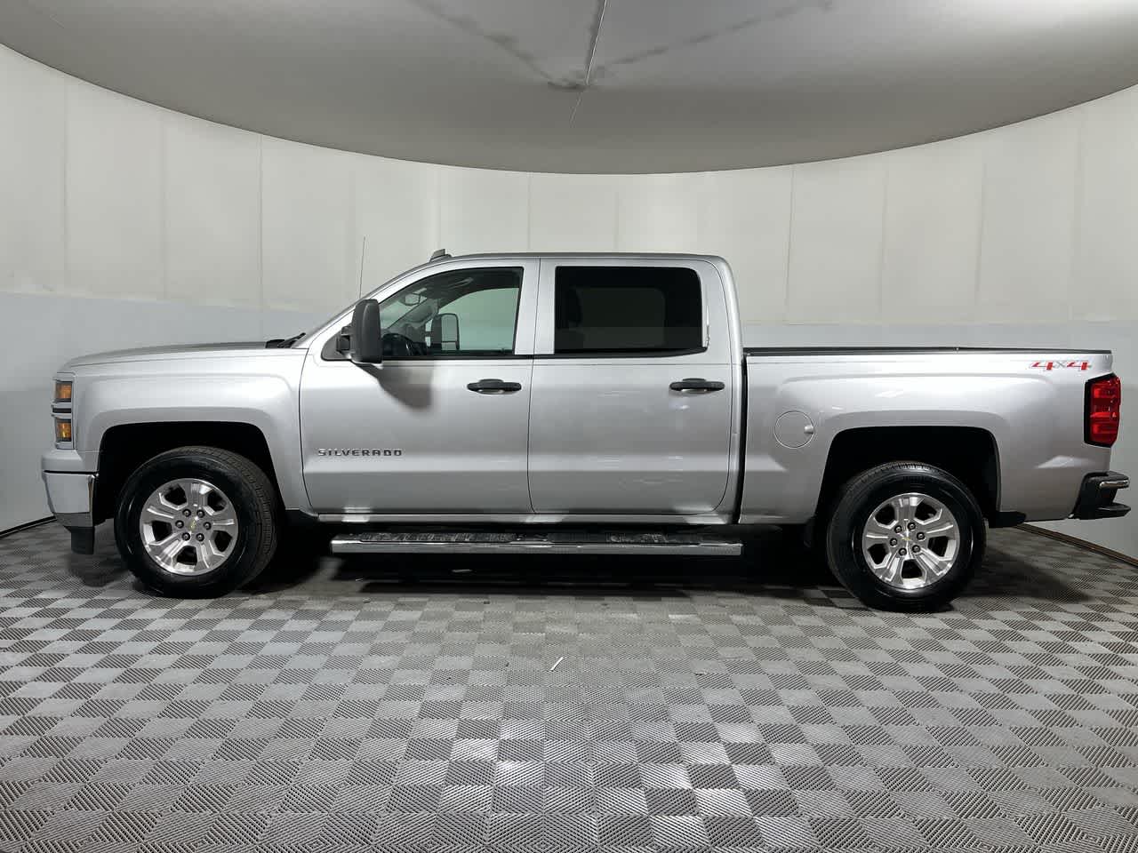 2014 Chevrolet Silverado 1500 — detail view