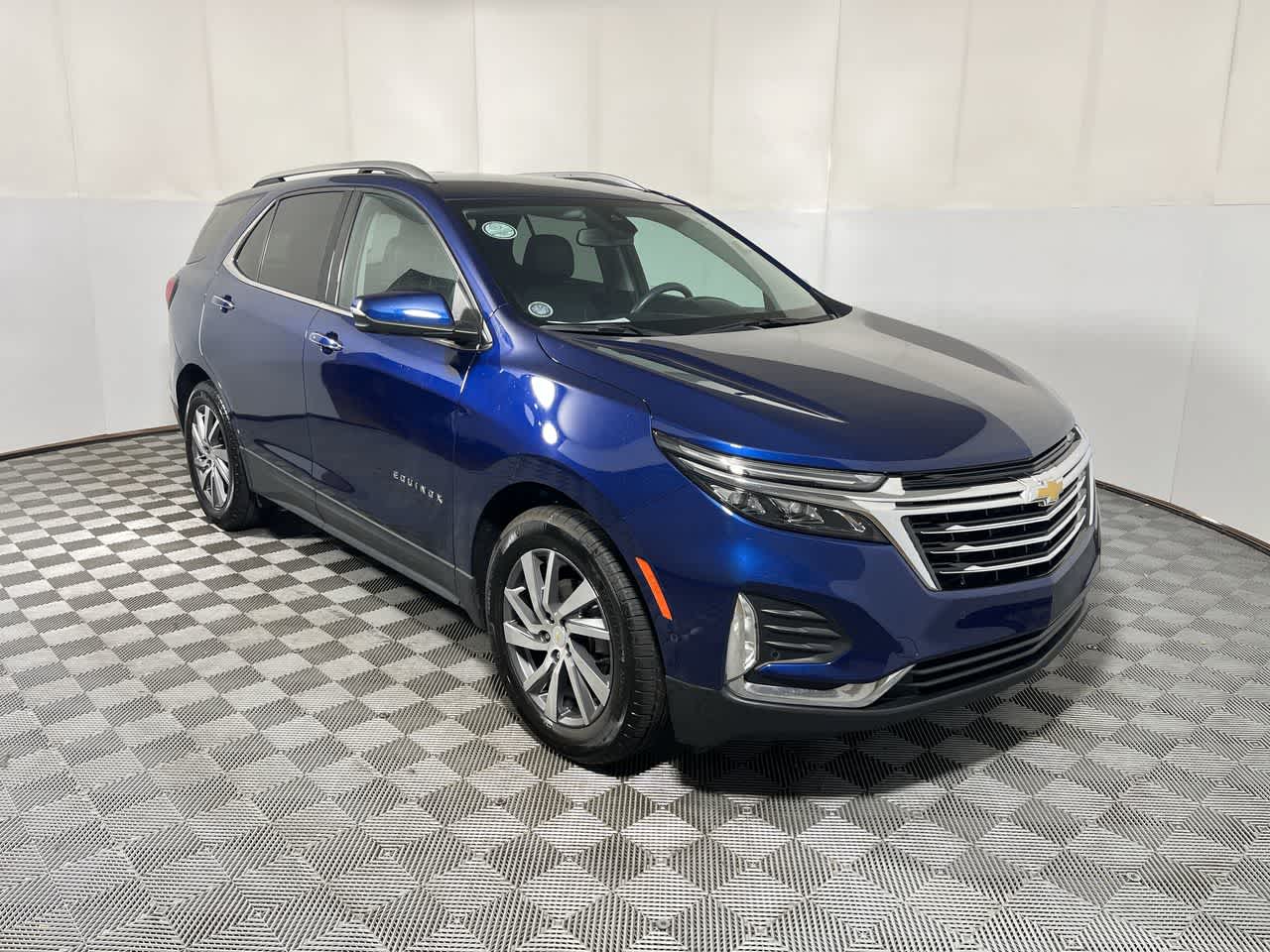 2022 Chevrolet Equinox — side profile view