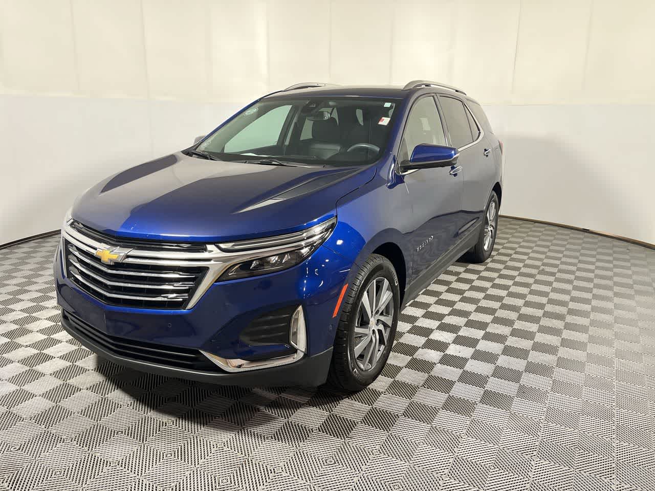 2022 Chevrolet Equinox — interior view