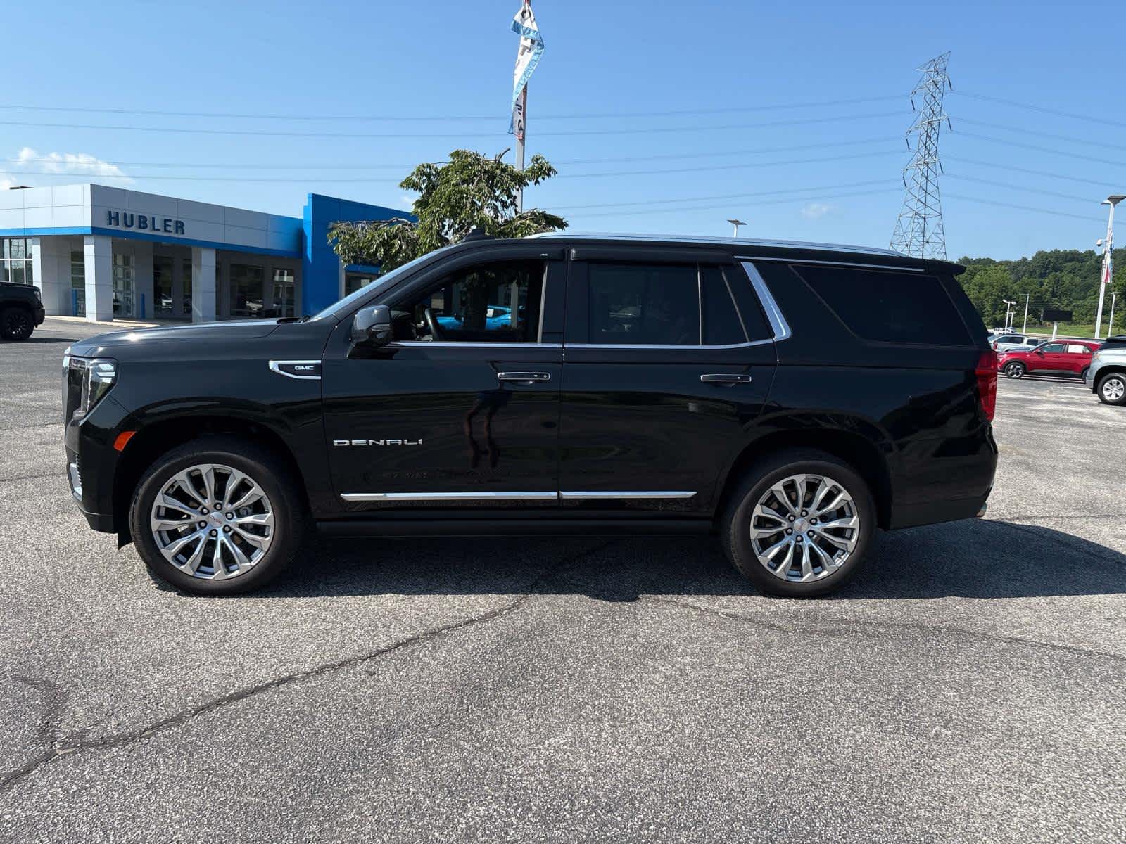 2023 GMC Yukon — side profile view