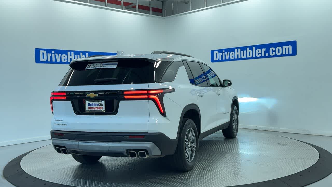 2025 Chevrolet Traverse — side profile view