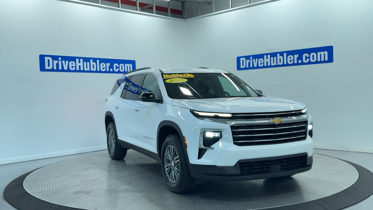 2025 Chevrolet Traverse — detail view