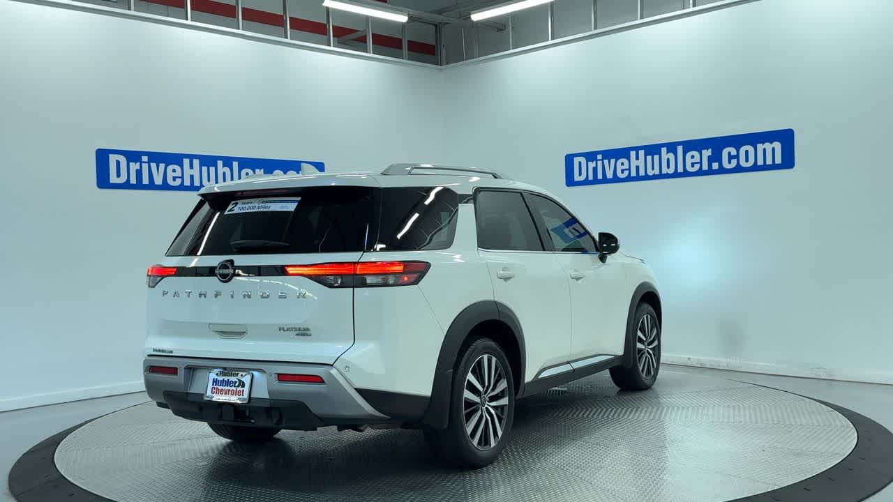2022 Nissan Pathfinder — side profile view