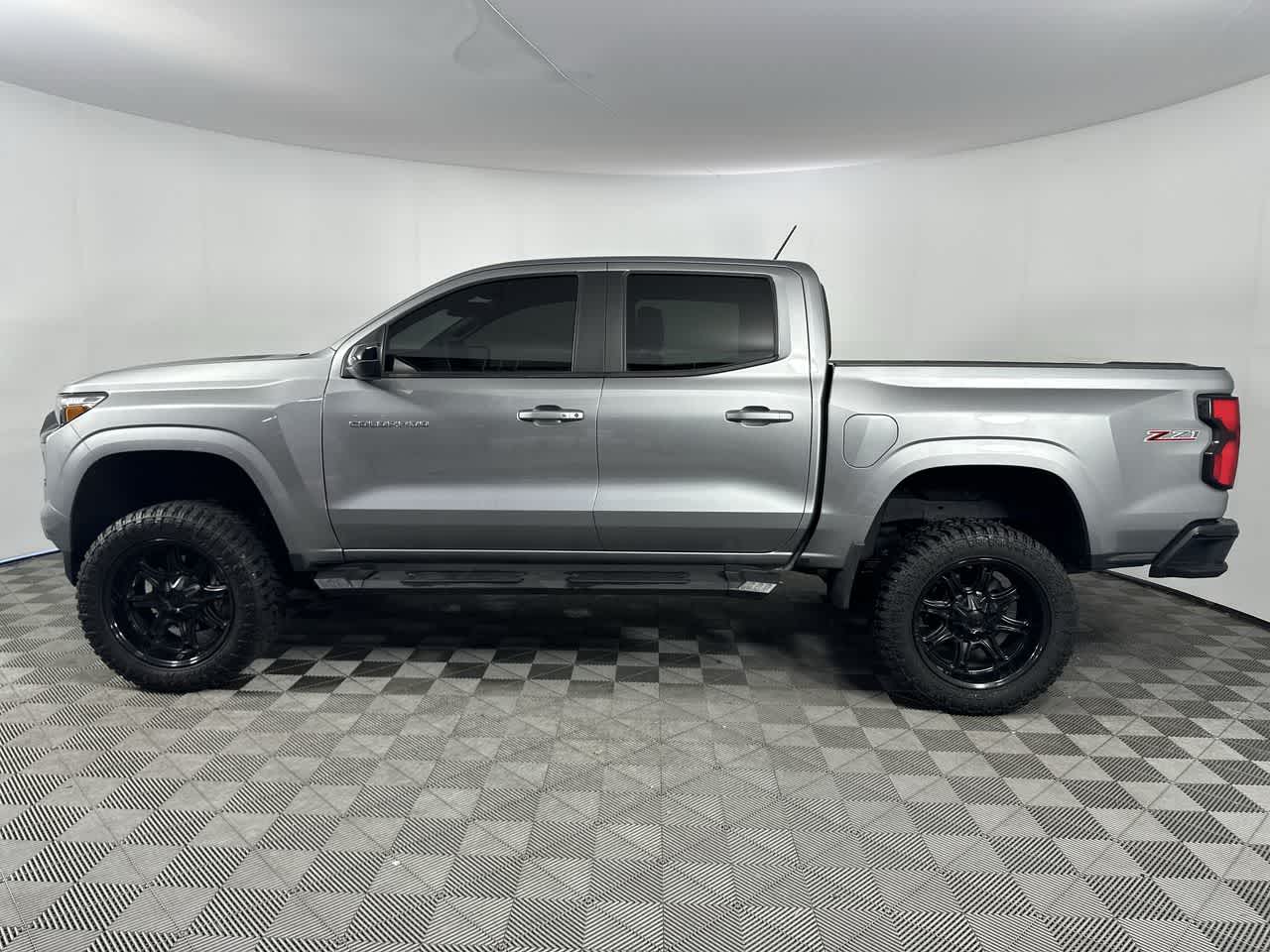 2023 Chevrolet Colorado — detail view