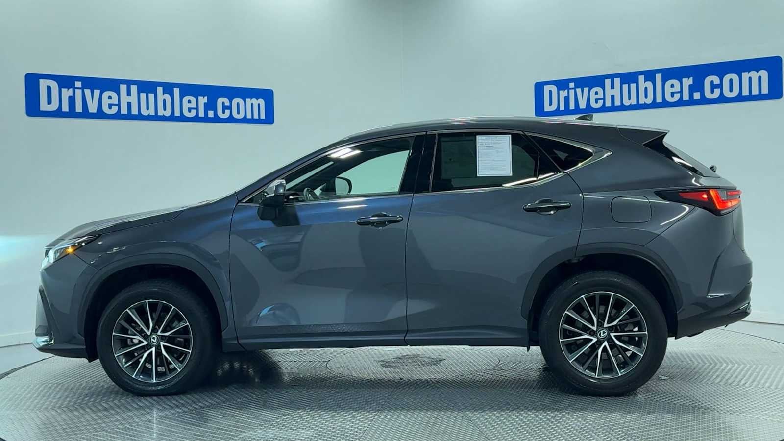 2024 Lexus NX 350 — detail view