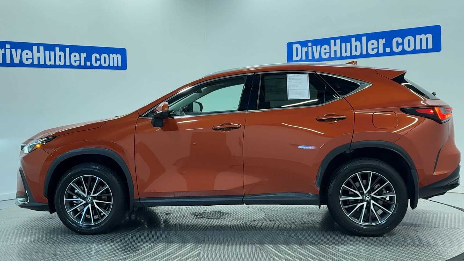 2024 Lexus NX 350 — detail view