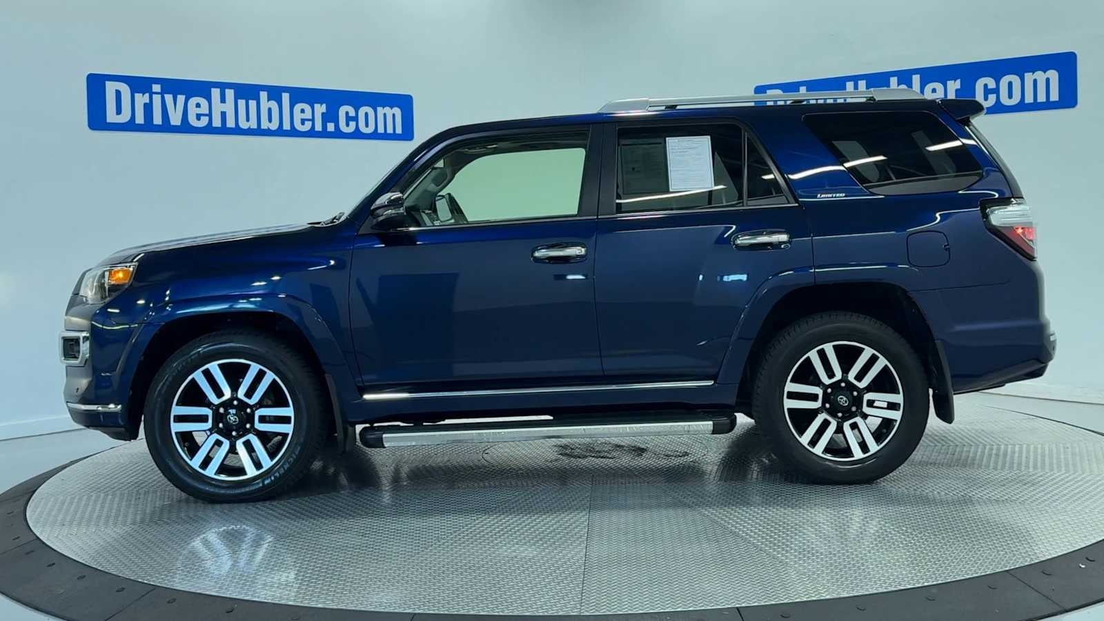 2020 Toyota 4Runner — detail view