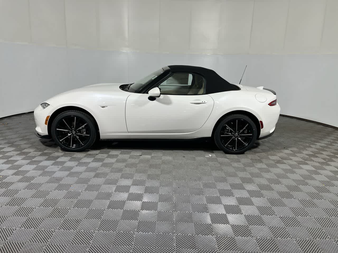 2026 Mazda Mazda MX-5 Miata — detail view