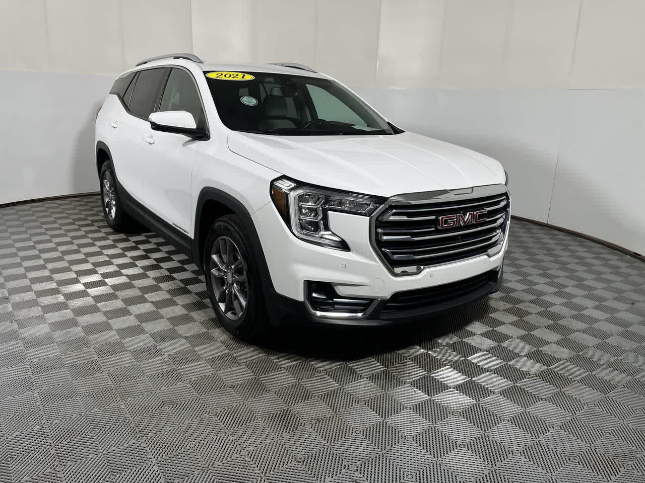 2023 GMC Terrain — side profile view