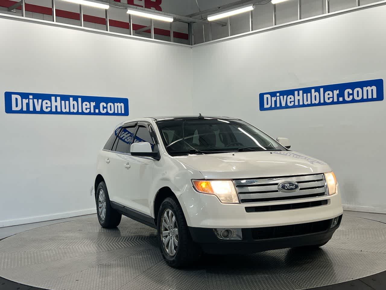 2008 Ford Edge Limited in White Sand Tri-Coat — front three-quarter view